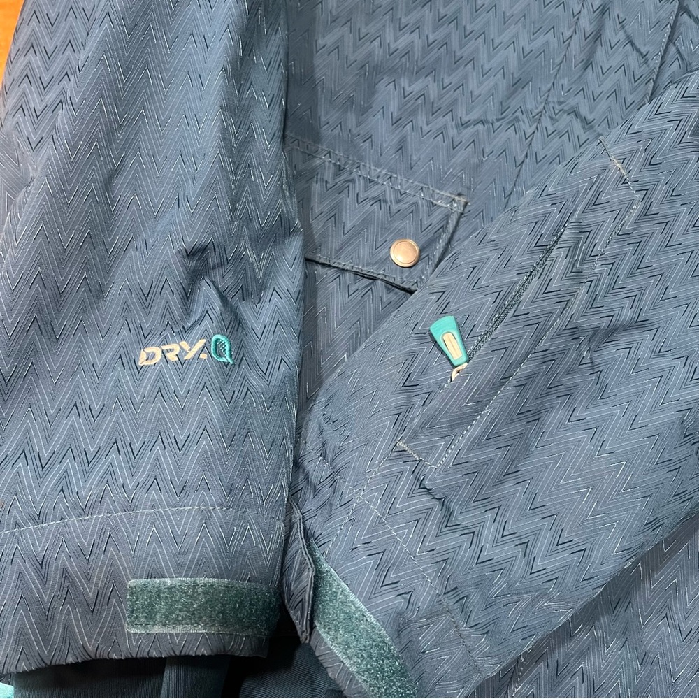 Mountain Hardwear Miss Snow it All Blue hooded winter Ski Jacket DryQ gaiter med - Picture 7 of 16